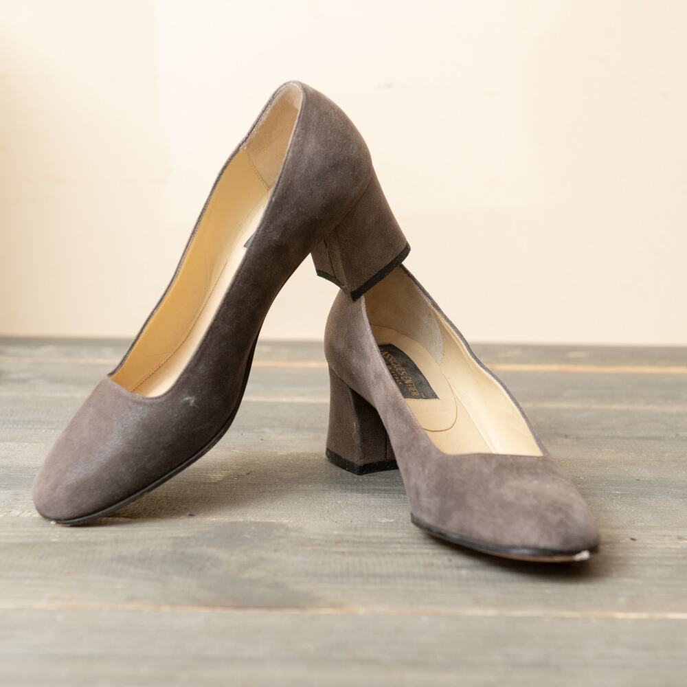 Classiques Entier Made in Italy Mocha Brown Suede Block Heels Sz 6 Shoes